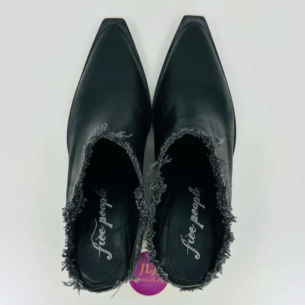 Free People Women's Wild Thing Black Leather Point Toe Mules Size 39 EU/ 8.5 US
